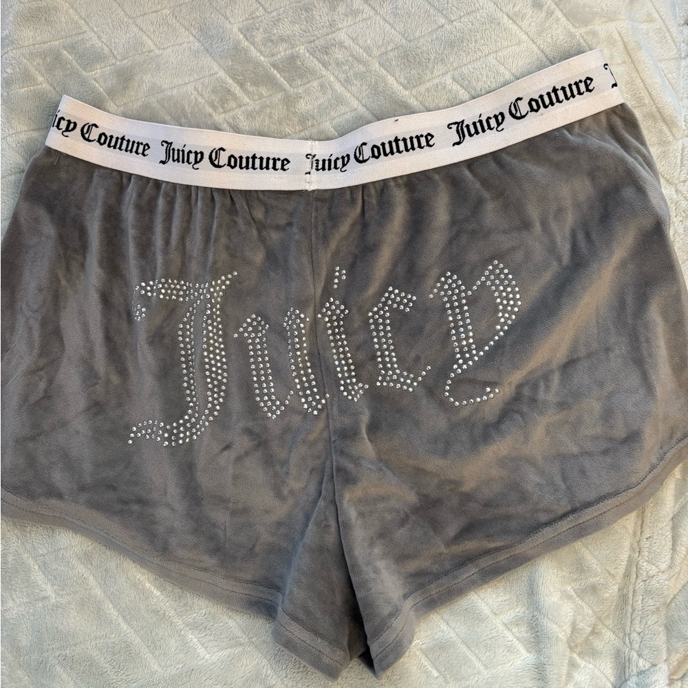 Juicy Couture Velour Shorts – Gray Rhinestone Logo Y2K Loungewear